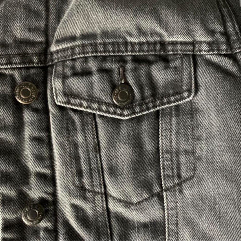 Denim jacket - image 3